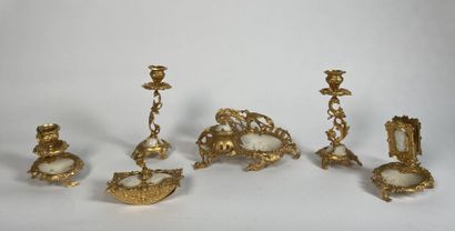 Porcelain desk set with gilt bronze mounting...