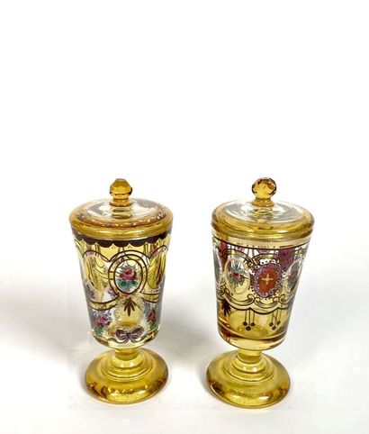 BOHÊME
Pair of covered bowls on pedestal...