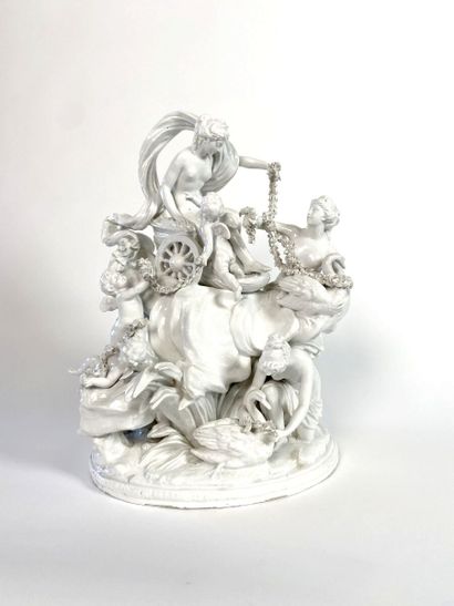 PARIS
Important group in white enamelled...