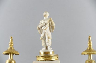 White marble, black marble and gilt bronze...