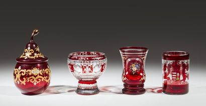 BOHÊME
Translucent and red glass set with...