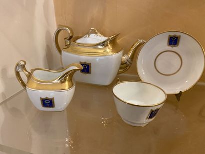 RUSSIA
Porcelain tea service of the Cottage...