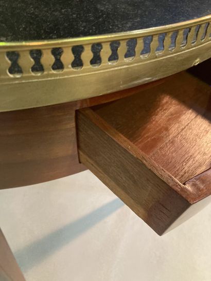 Mahogany bouillotte table of circular form,...