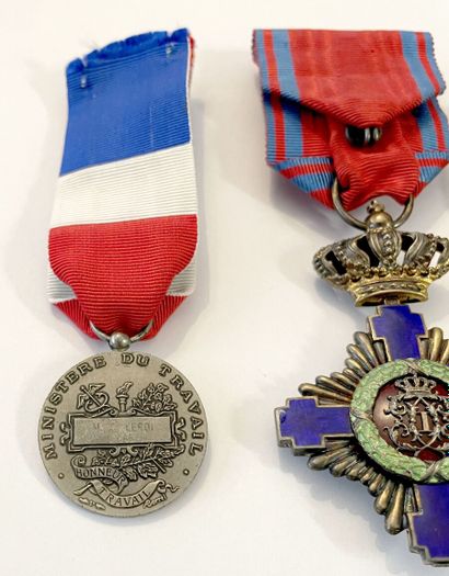 ROMANIA 
ORDER OF THE STAR 
Officer's cross...