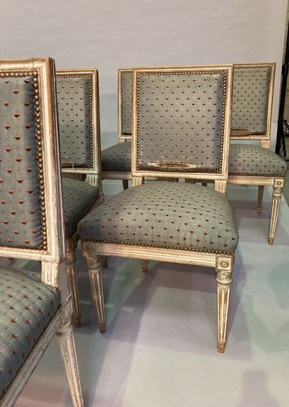 Suite of ten dining room chairs in molded...
