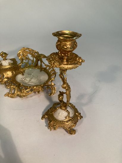 Porcelain desk set with gilt bronze mounting...
