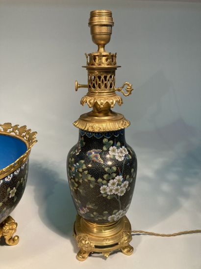 In the taste of BARBEDIENNE
Cloisonné and...
