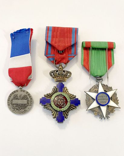ROMANIA 
ORDER OF THE STAR 
Officer's cross...