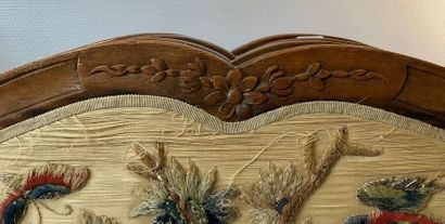 Four-leaf screen, curved in the upper part,...