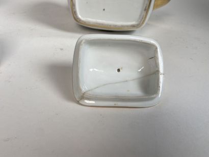 RUSSIA
Porcelain tea service of the Cottage...