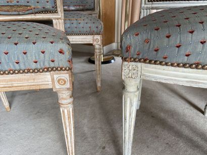 Suite of ten dining room chairs in molded...