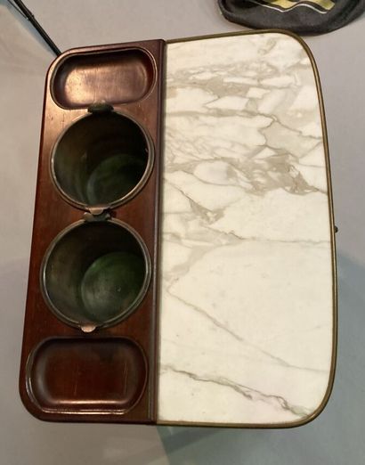 Table rafraichissoir in solid mahogany, the...
