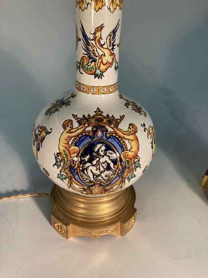 In the taste of Gien
Pair of earthenware...