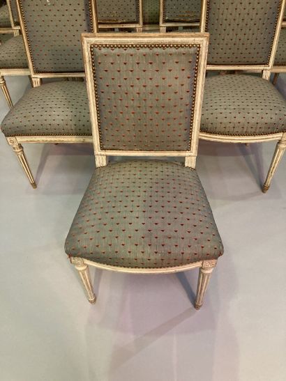 Suite of ten dining room chairs in molded...