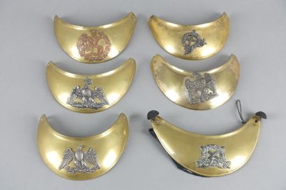 Set of six high collars:
- Two high collars...