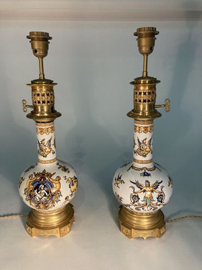 In the taste of Gien
Pair of earthenware...