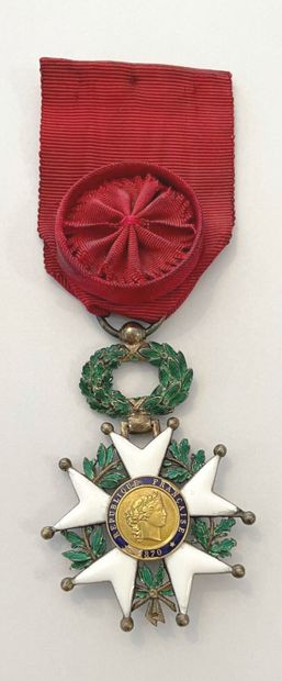Set of three pieces : 
- Officer's Star of...