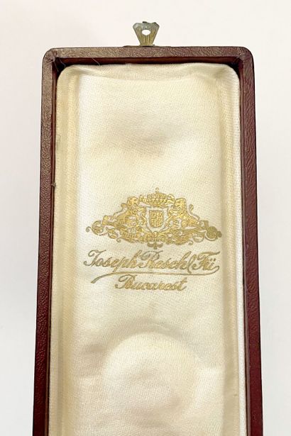 ROMANIA 
ORDER OF THE STAR 
Officer's cross...