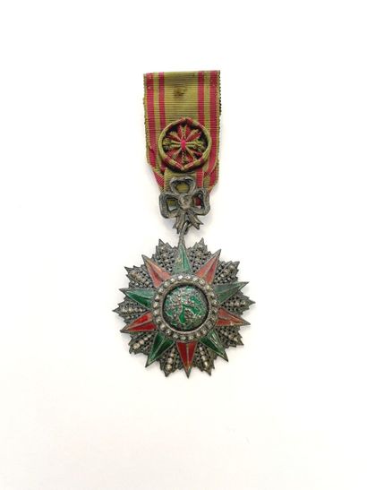 Set of three pieces : 
- Officer's Star of...