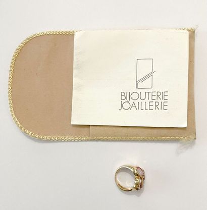 CRISO 
Bague en or rose 750 millièmes, le...