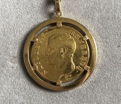 Collier articulé en or jaune 750 millièmes,...