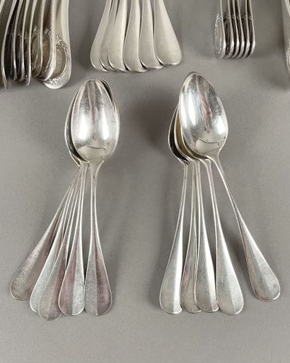 Partie de ménagère en argent 950 millièmes...