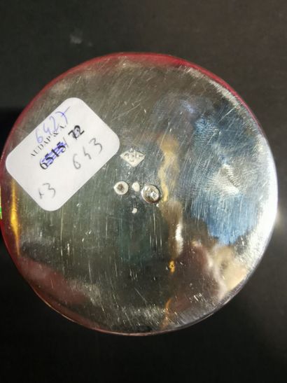 Trois gobelets de forme tronconique en argent...