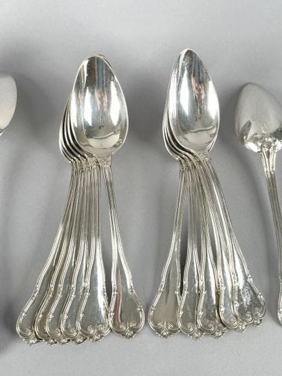 Partie de ménagère en argent 950 millièmes,...