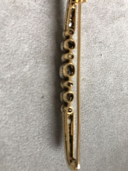 Broche barrette en or 750 millièmes de deux...