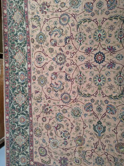 Tapis Tebriz laine et soie (chaîne et trame...