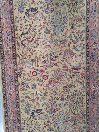 Tapis Tebriz (chaîne et trame en coton, velours...