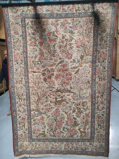 Tapis Ghoum laine et soie (chaîne et trame...