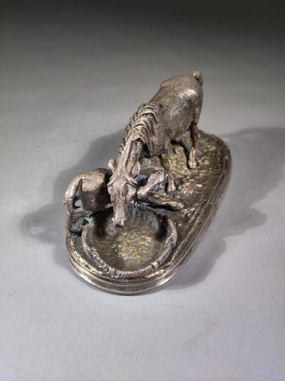 Pierre-Jules MÊNE (1810-1879)
Jument et son...