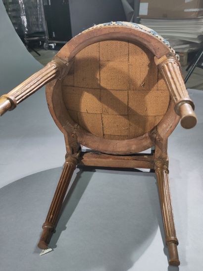 Pair of molded and carved beech chairs, with...