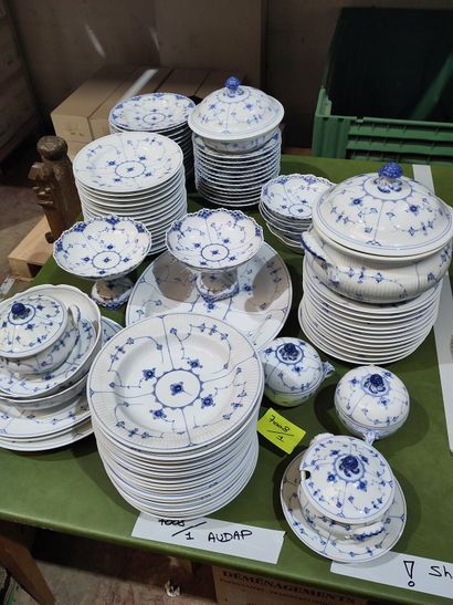 ROYAL COPENHAGEN.
White porcelain service...