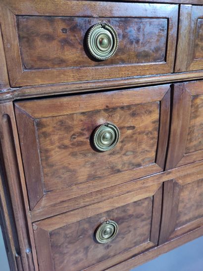 Mottled and molded mahogany chest of drawers,...