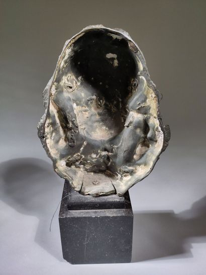 Jean OSOUF (1898-1996)
Coralie mask
Bronze...