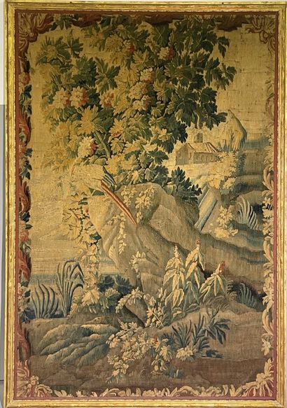 Greenery with birds and rock
Royal Aubusson...