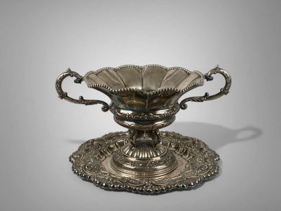 Bowl with handles in 915-thousandths silver,...