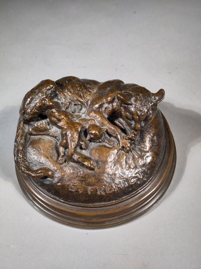 Emmanuel FREMIET (1824-1910)
Chatte et ses...