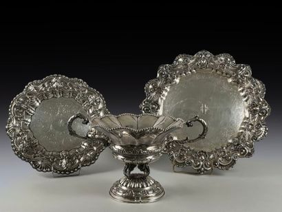 Bowl with handles in 915-thousandths silver,...