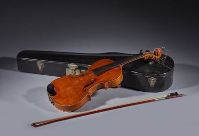 Violon français fait à la fin du XIXe siècle
Portant...