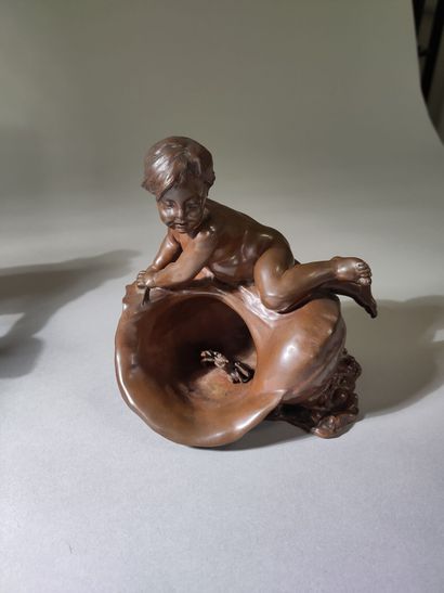 Ernest BARRIAS (1841-1905)
Child with shell...