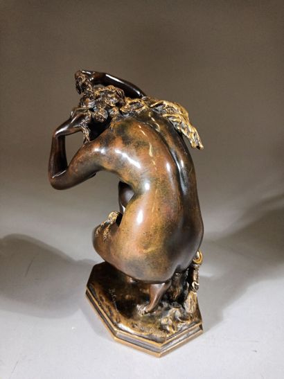 Jean-Baptiste CARPEAUX (1827-1875) 
Crouching...