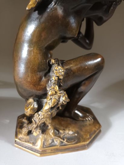 Jean-Baptiste CARPEAUX (1827-1875) 
Crouching...