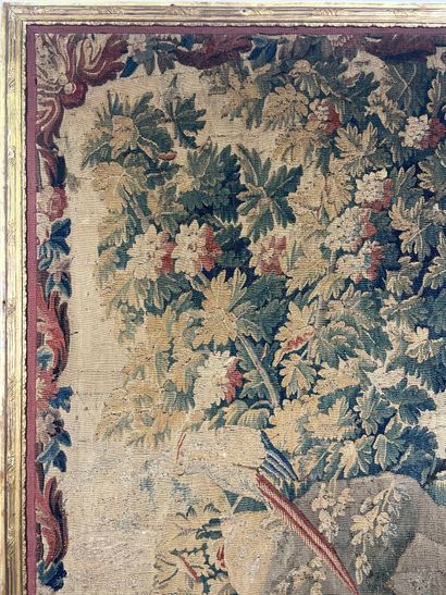 Greenery with birds and rock
Royal Aubusson...