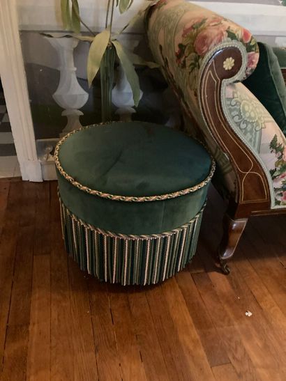 Mobilier de salon en placage de bois sombre...