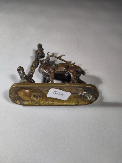 Pierre-Jules MÊNE (1810-1879)
Cerf à la branche...