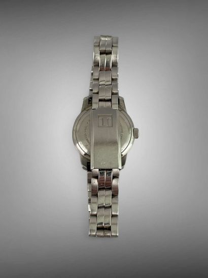 TISSOT
Montre bracelet de dame en métal,...