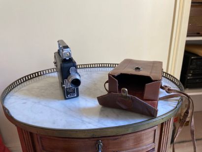 Caméra «Cine-Kodak Magazine 16 Camera» dans...